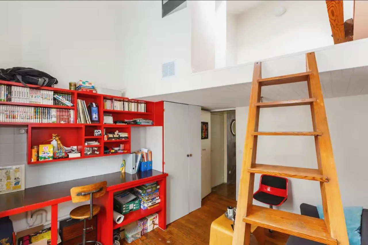 Votre Suite Entre Belleville Et Canal Paris Homestay